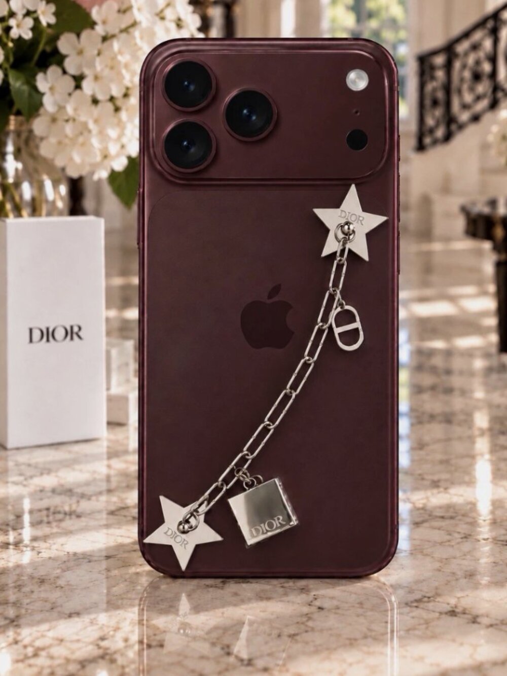 Dior 7"Phone Accessory Ring Holder Chain Charm Silver Star Mirror CD Logo NEW